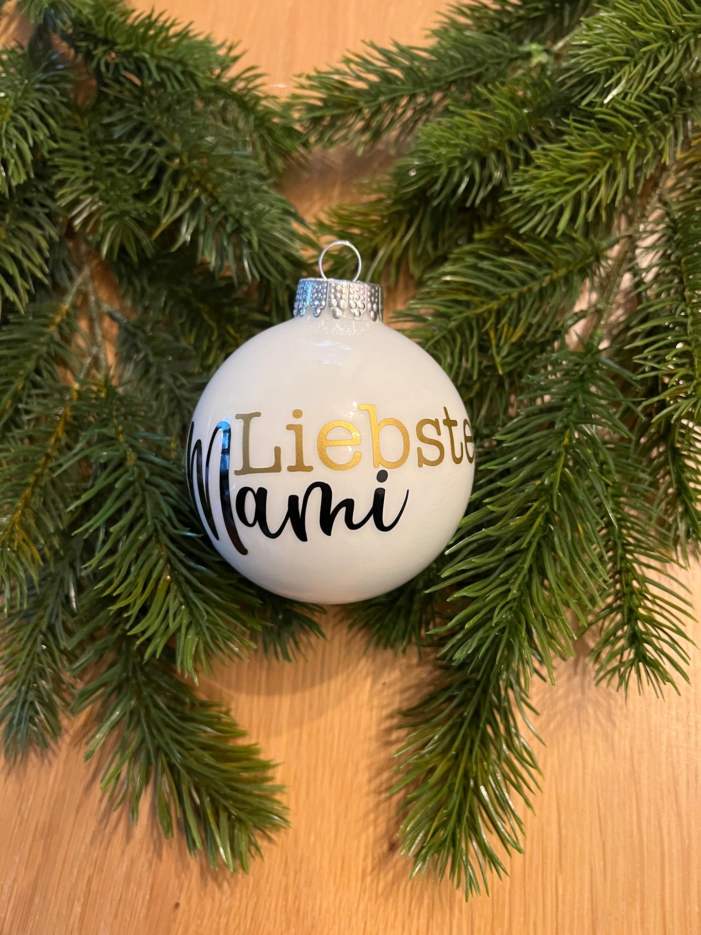 Personalisierte Weihnachtskugel